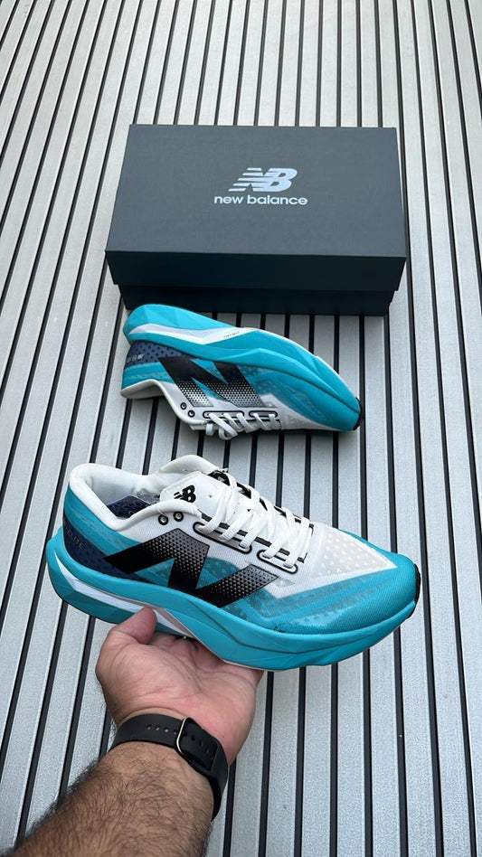 New Balance FuelCell SuperComp Elite