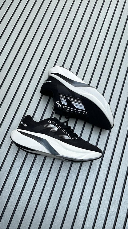 New Balance FuelCell SuperComp Elite v4 Black White